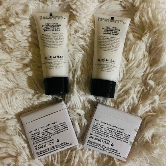 Balmain Paris Luxury Travel Toiletry Set (2 Lotions & 2 Soaps) - Picture 6 of 12